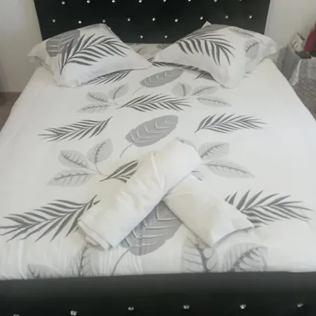 D 'hotes Queen-size Piscine Pensionat *